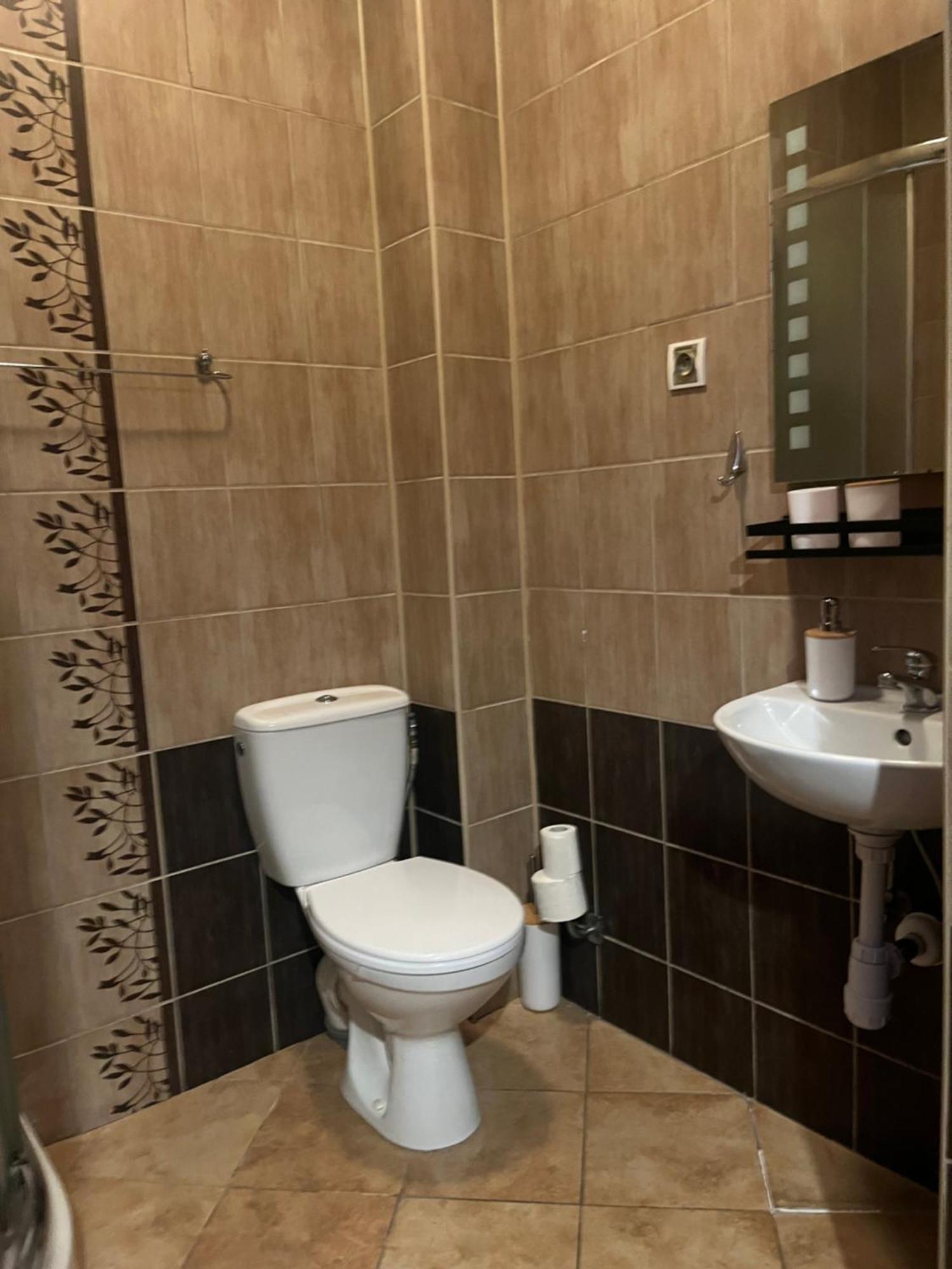 Hotel Chrobry Łęczyca Екстериор снимка